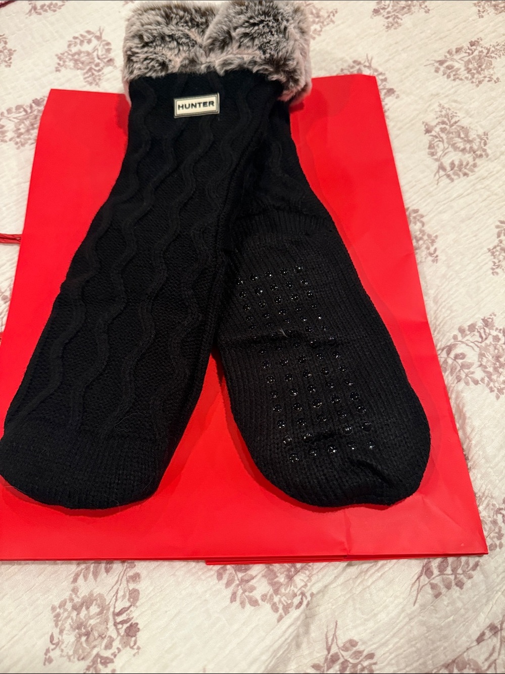 Hunter Black Cable Knit Faux-Fur Cuff Gripper Sock